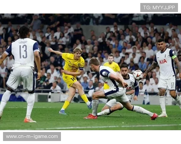 多特蒙德与加拉塔萨雷激战在即谁能在欧冠赛场上笑到最后